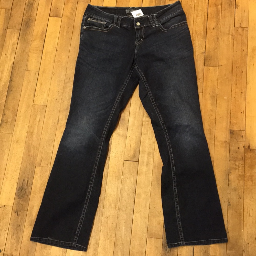 Silver Jeans, 32